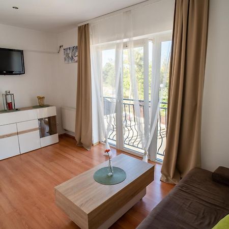 Hotel Pod Wydma à Unieście Extérieur photo